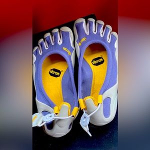 Vibram fivefingers size 36